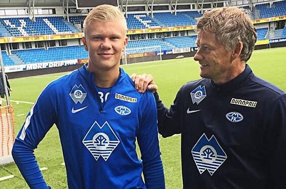 最后6轮5球1助！桑托斯官媒盛赞内马尔：他是桑托斯的王子（近6战5球1助！桑托斯官媒力赞内马尔：球队的王子）