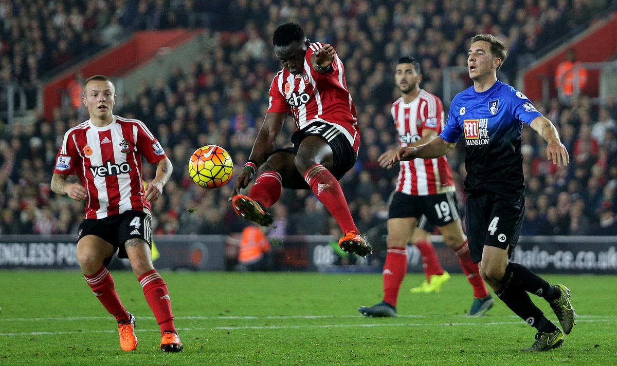 苏亚雷斯：感谢俱乐部的支持和帮助，希望亚泰能尽快回到中超（苏亚雷斯致谢俱乐部：盼亚泰早日重返中超）