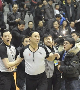 斯基拉：如果得不到斯帕莱蒂的重用，若昂-马里奥将要求转会（斯基拉：若难获斯帕莱蒂重用，若昂-马里奥或将提出转会申请）