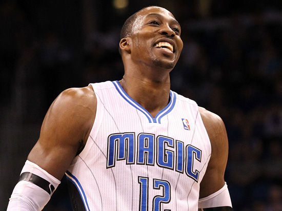 ESPN：米兰前锋圣地亚哥因脚踝伤势将缺席5周时间（ESPN：米兰前锋圣地亚哥脚踝受伤，预计缺阵五周）