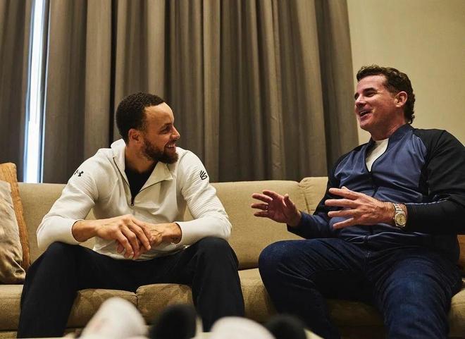 放弃组织，10号位做牺牲？解析B费为葡萄牙恐怖的战术升级（B费放下组织权：为葡萄牙恐怖战术升级牺牲的10号位解读）