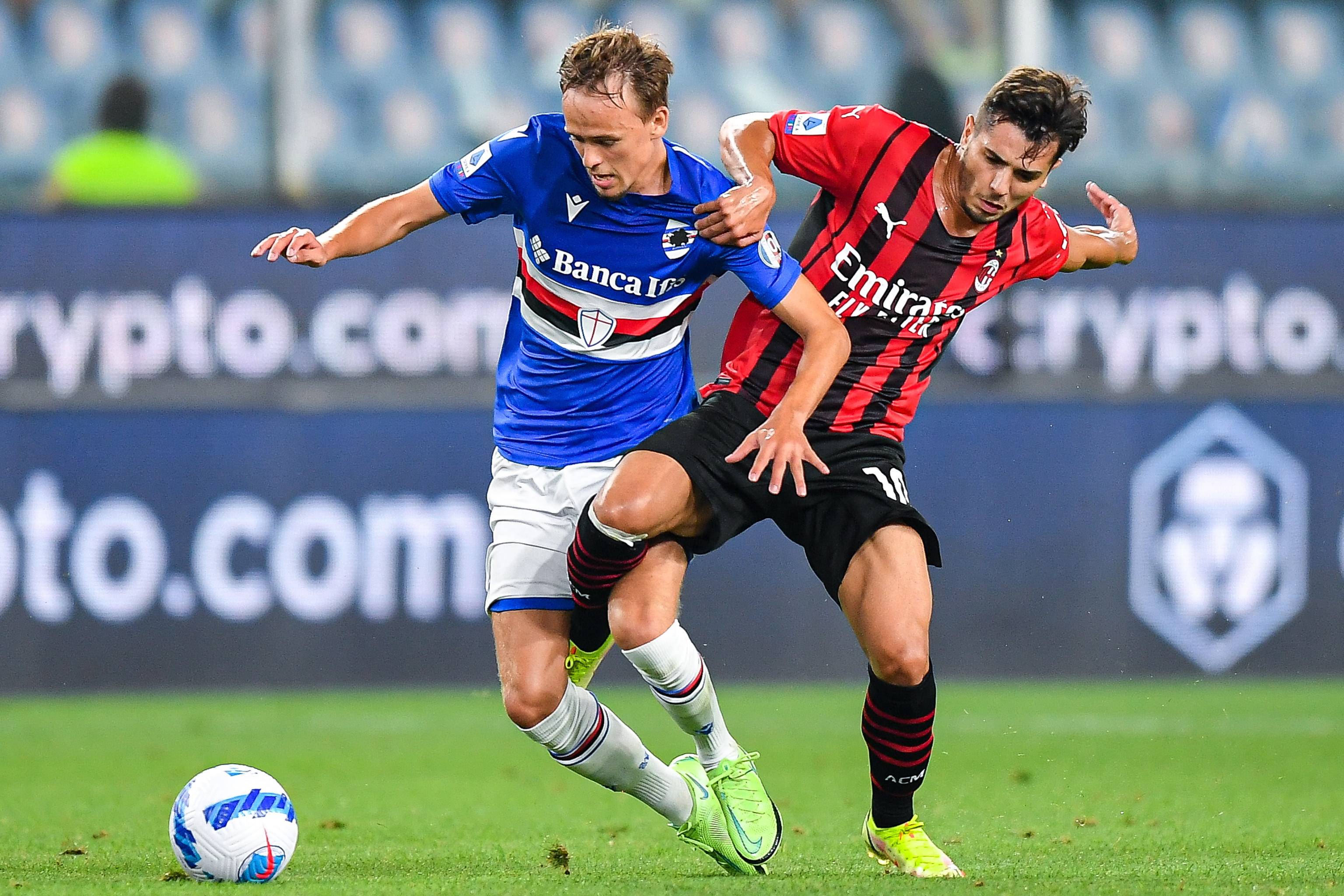 Pejcinovic帽子戏法难救主，沃尔夫斯堡客场击败狼堡（Pejcinovic戴帽难救主，沃尔夫斯堡客场力克狼堡）