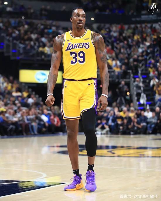 给我整的以为罗哥骗点球了一样，原来只是罚点球。。。（还以为罗哥在造点，结果只是主罚点球）