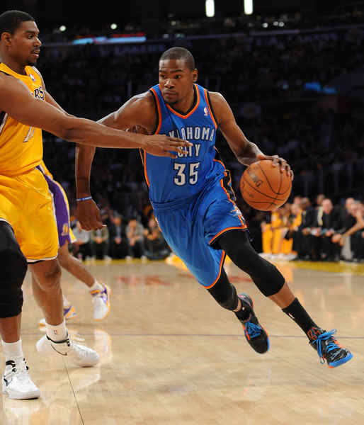 日职乙战报：千叶连入4球4-3逆转大宫，挺进附加赛决赛（日乙快讯：千叶四球大逆转4-3力克大宫，闯入附加赛决赛）