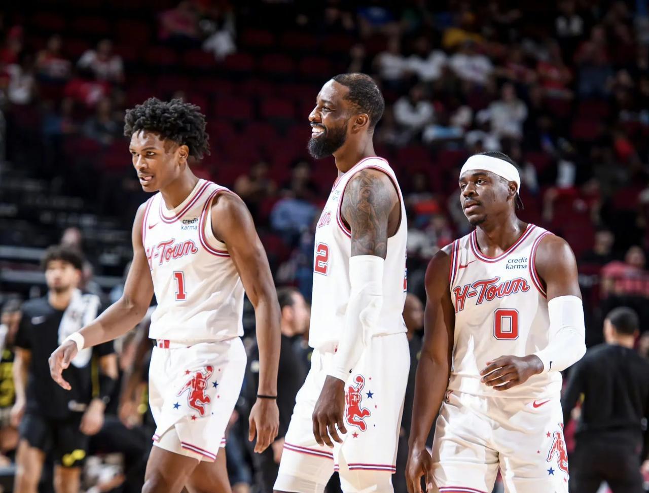 青岛队的全胜之路（青岛队通往全胜的征途）